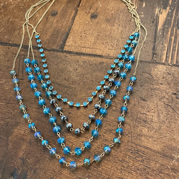 Four strand sparkly necklace - Picture 4 of 7